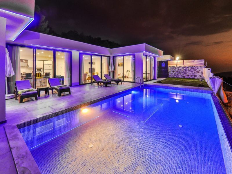 Villa Ay 1