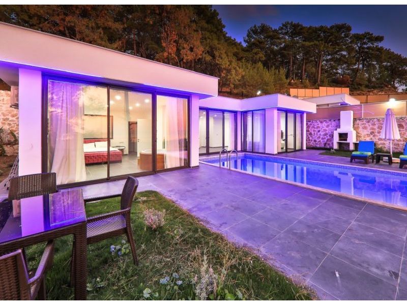 Villa Ay 2