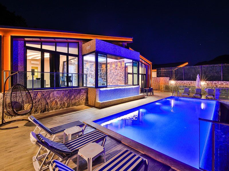 Villa Rose 2