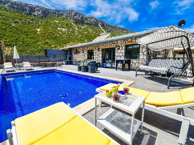 Kaş Kalkan Uygun Kiralık Taş Ev Villa Karayel TNK Tatilnekolay