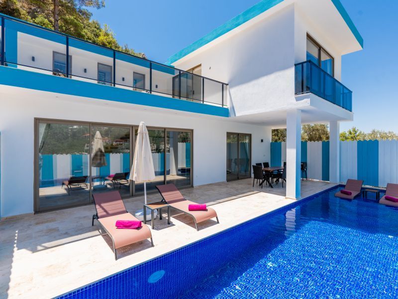 Villa Lola 