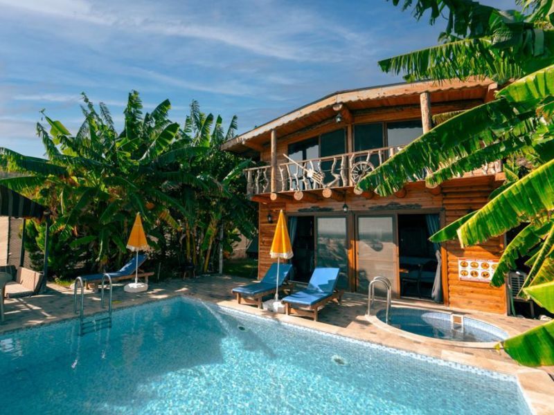 Villa Lunox 3