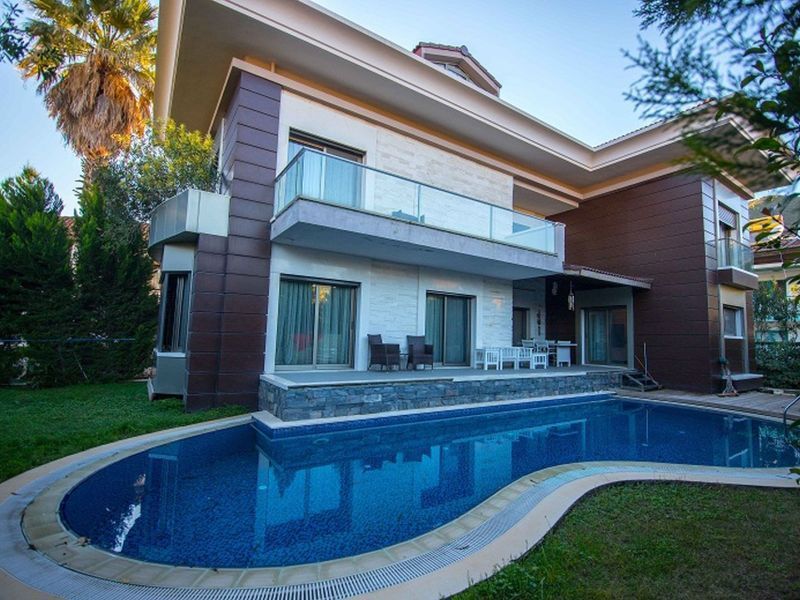 Villa Majik