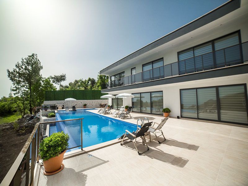 Villa Marvel