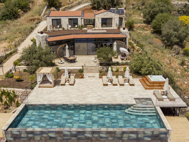 Villa Specter