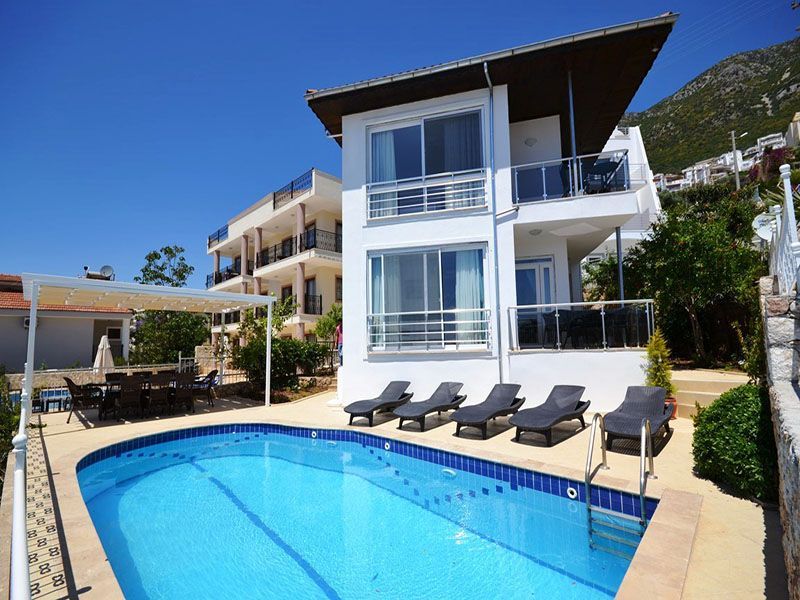 Villa Kır