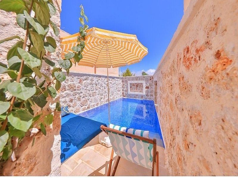 Villa Viserion 4